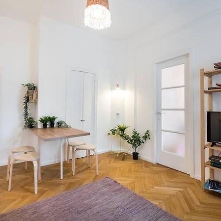 Downtown Cozy Apartment Old Town Boekarest Buitenkant foto