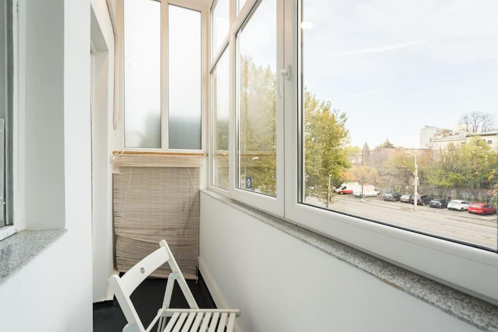 Downtown Cozy Apartment Old Town Boekarest Buitenkant foto